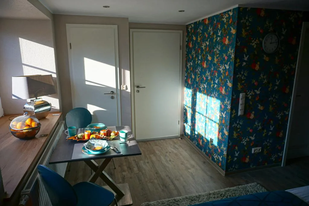 Burghaus 2 – Ferienwohnung im historischen Burghaus Grimersum