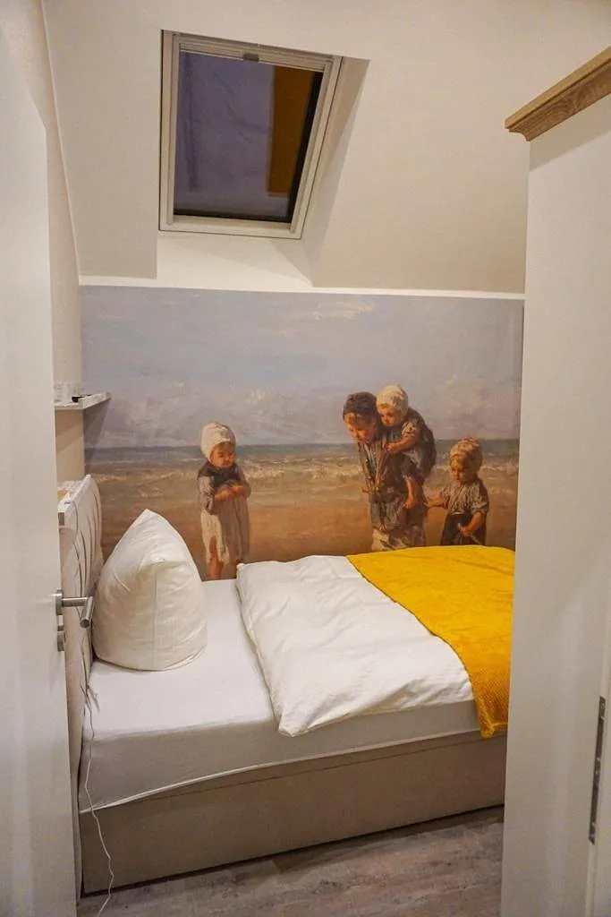 Burghaus 5 – Familien-Ferienwohnung in Grimersum